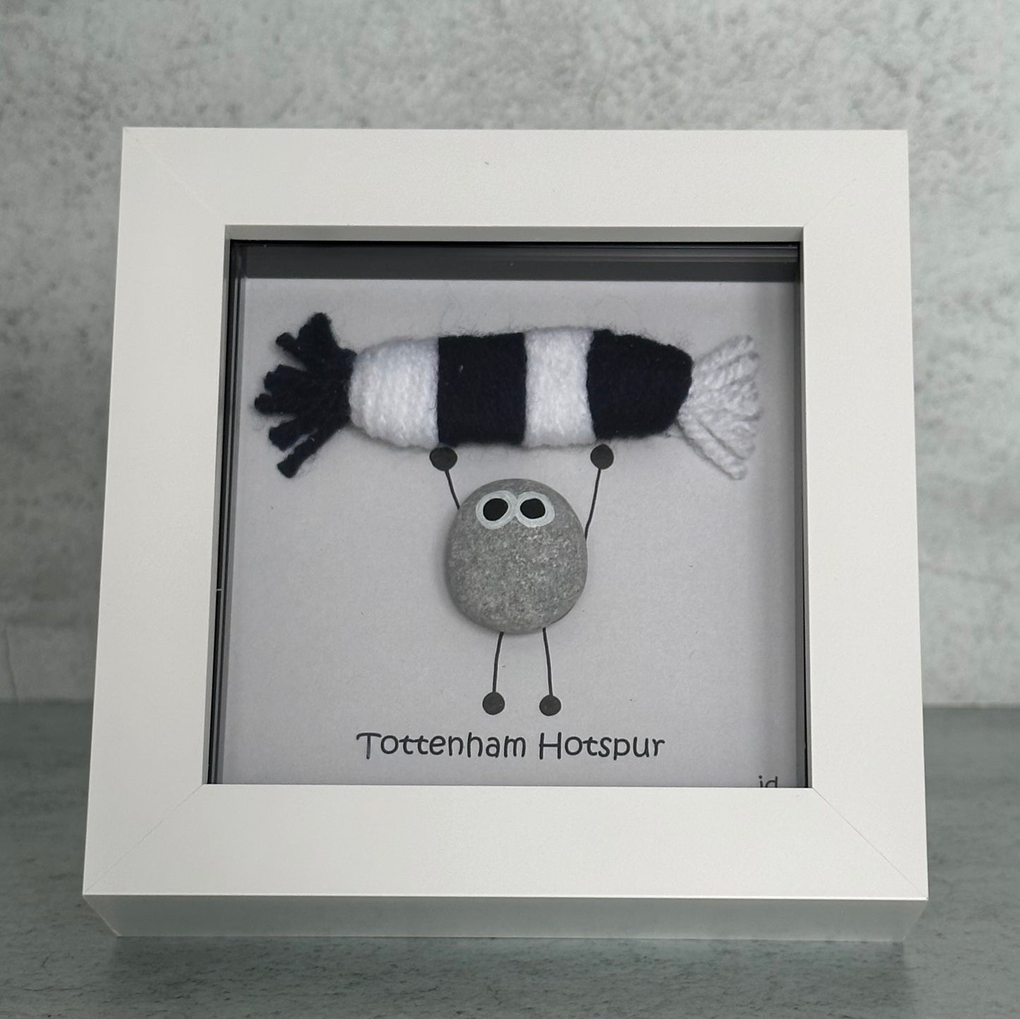 Tottenham Frame